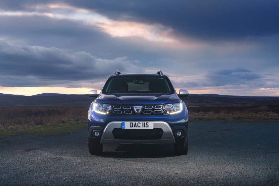  Dacia Duster Prestige 2018 года  (UK) (фото 20 из 40)